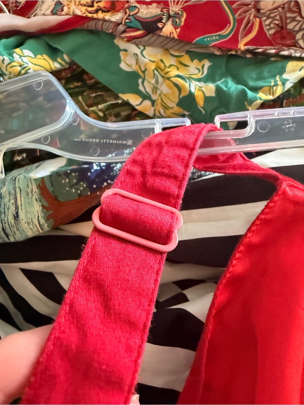 Pinup Couture Red V-Neck Crop Tank Top - Picture 7 of 11